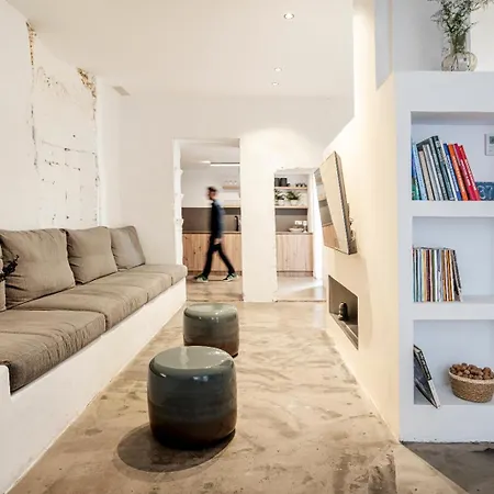 Casa Cristo 37 * Navarrés